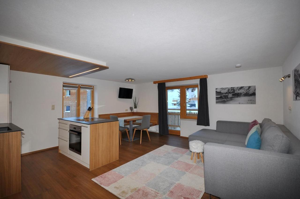 Haus Fritz Hotel Warth  Bagian luar foto